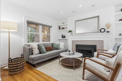 Photo 3 at 81 Courcelette Road, Cliffside, Toronto