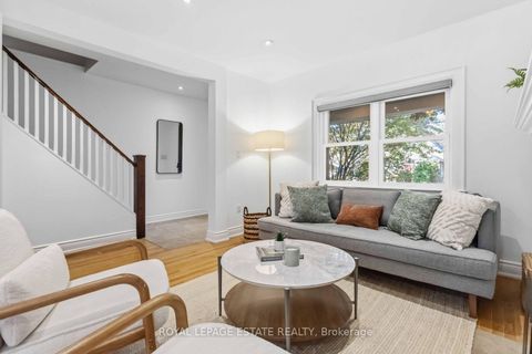 Photo 4 at 81 Courcelette Road, Cliffside, Toronto