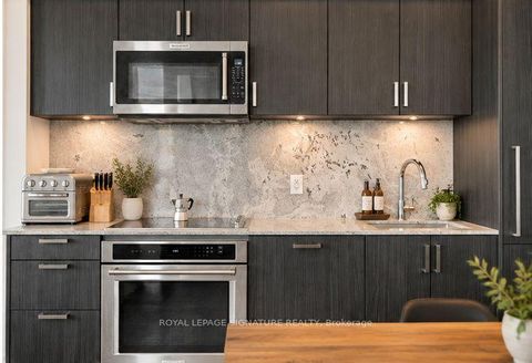 Photo 6 at 526 - 280 Howland Avenue, Annex, Toronto