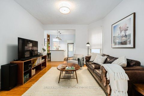 Photo 5 at 502 Lansdowne Avenue, Dufferin Grove, Toronto