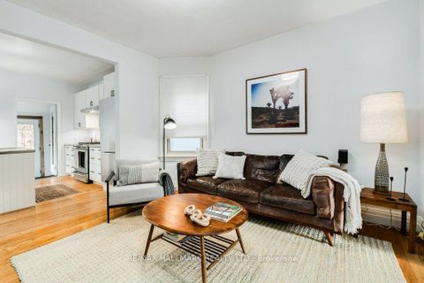 Photo 6 at 502 Lansdowne Avenue, Dufferin Grove, Toronto