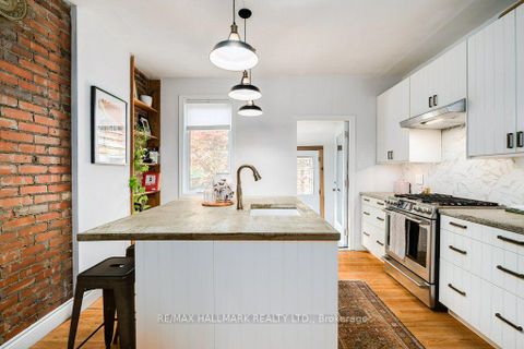 Photo 8 at 502 Lansdowne Avenue, Dufferin Grove, Toronto