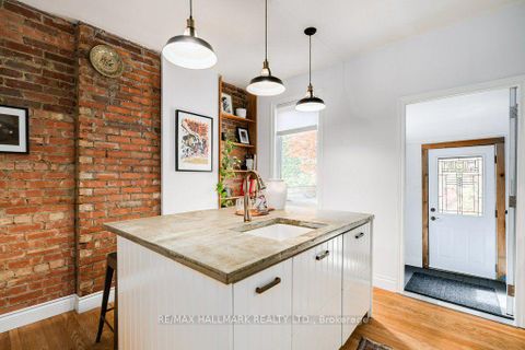 Photo 10 at 502 Lansdowne Avenue, Dufferin Grove, Toronto