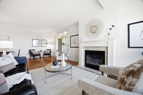 Photo 4 at 1001 - 2662 Bloor Street W, Kingsway South, Toronto