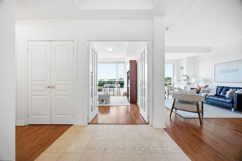 Photo 12 at 1001 - 2662 Bloor Street W, Kingsway South, Toronto