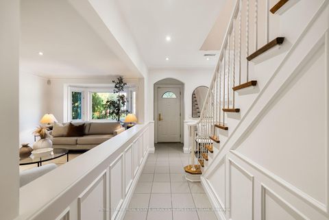 Photo 3 at 27 Berney Crescent, Leaside, Toronto