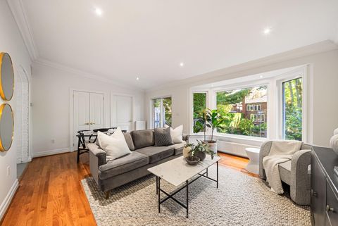 Photo 16 at 27 Berney Crescent, Leaside, Toronto