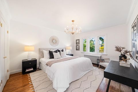 Photo 26 at 27 Berney Crescent, Leaside, Toronto