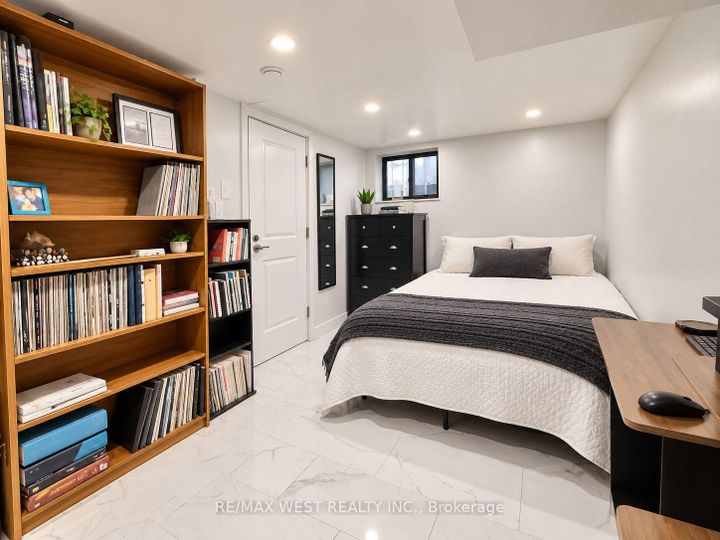 Photo 8 at 301 Dupont Street, Annex, Toronto