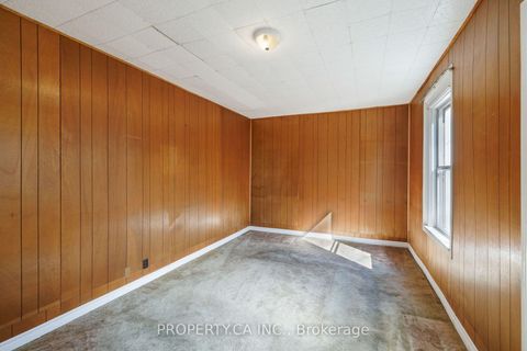 Photo 8 at 195 Shaw Street, Bellwoods, Toronto
