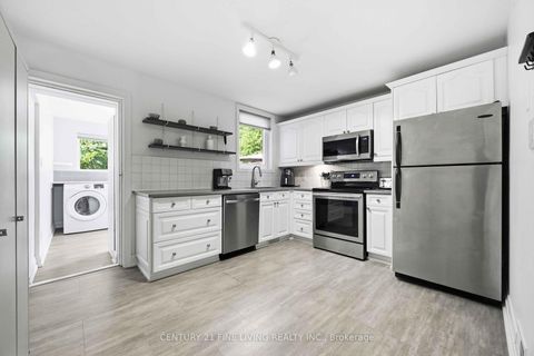 Photo 14 at 294 Gainsborough Road, Woodbine Corridor, Toronto