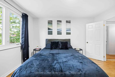 Photo 25 at 294 Gainsborough Road, Woodbine Corridor, Toronto