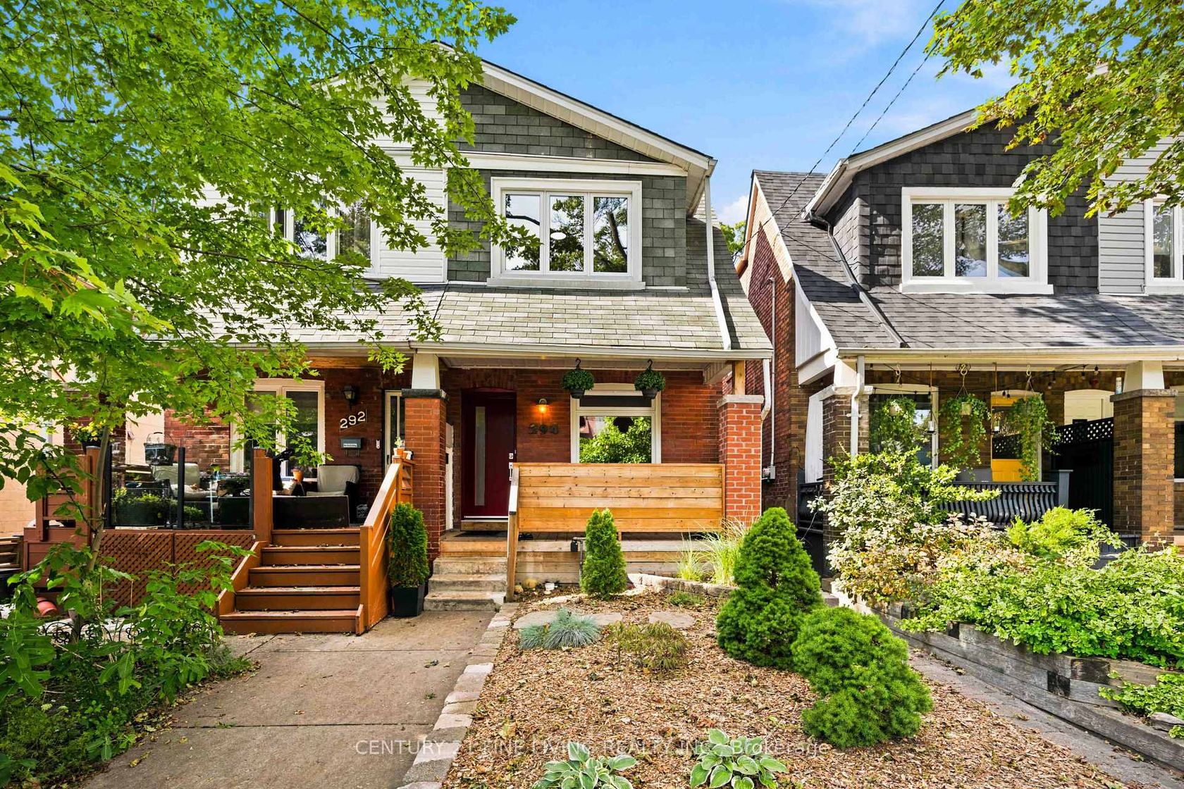 294 Gainsborough Road, Woodbine Corridor, Toronto 