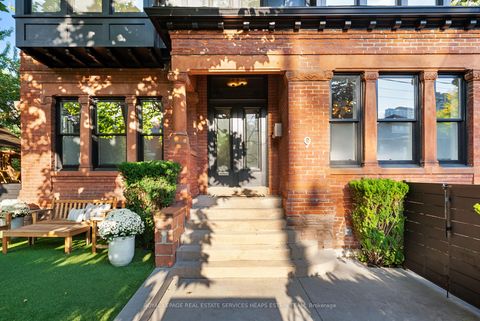 Photo 1 at 9 Sherbourne Street N, Moore Park, Toronto