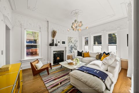 Photo 4 at 9 Sherbourne Street N, Moore Park, Toronto