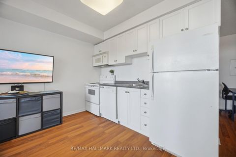 Photo 13 at 505 - 2464 Weston Road, Weston, Toronto