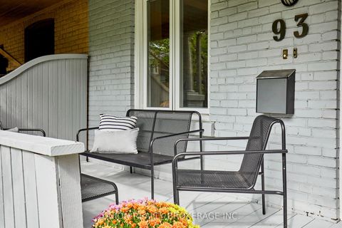 Photo 2 at 93 Rainsford Road, The Beaches, Toronto