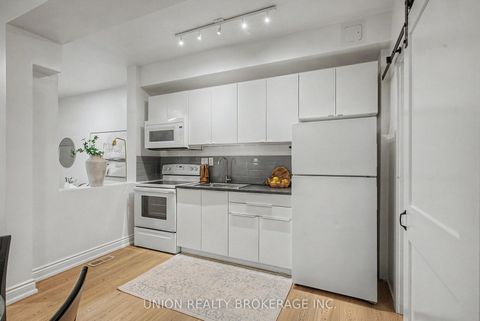 Photo 9 at 93 Rainsford Road, The Beaches, Toronto