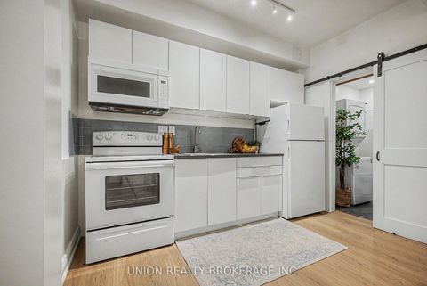 Photo 10 at 93 Rainsford Road, The Beaches, Toronto