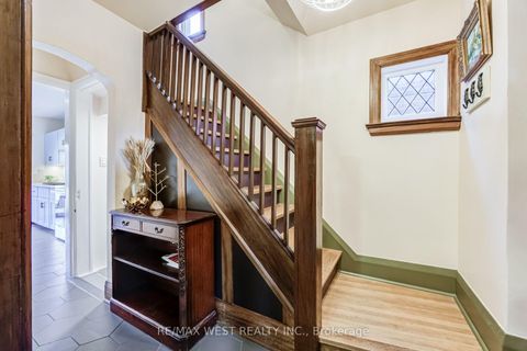 Photo 3 at 258 O'connor Drive, East York, Toronto