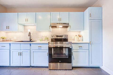 Photo 14 at 258 O'connor Drive, East York, Toronto
