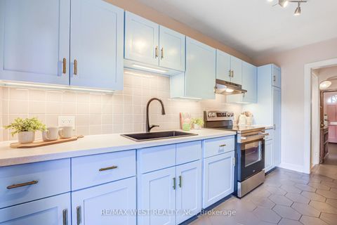 Photo 16 at 258 O'connor Drive, East York, Toronto