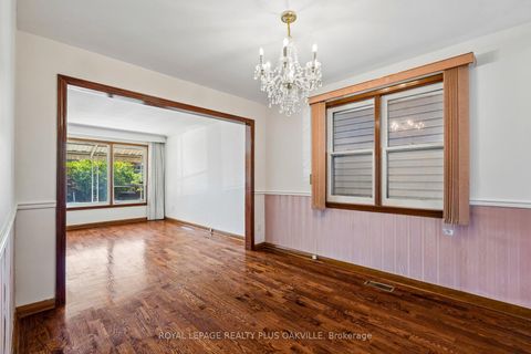 Photo 5 at 72a Lindsey Avenue, Dufferin Grove, Toronto