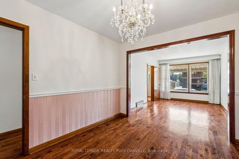 Photo 7 at 72a Lindsey Avenue, Dufferin Grove, Toronto