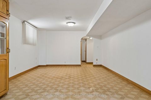 Photo 33 at 72a Lindsey Avenue, Dufferin Grove, Toronto