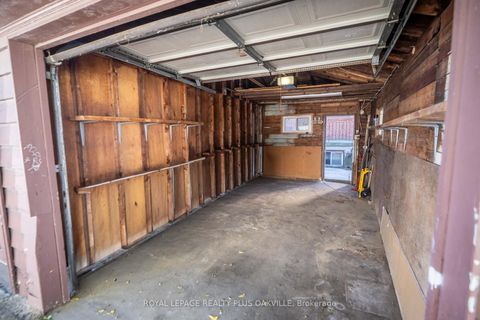 Photo 45 at 72a Lindsey Avenue, Dufferin Grove, Toronto