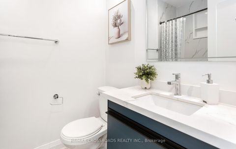Photo 40 at 10 Hamstead Avenue, Lumsden, Toronto