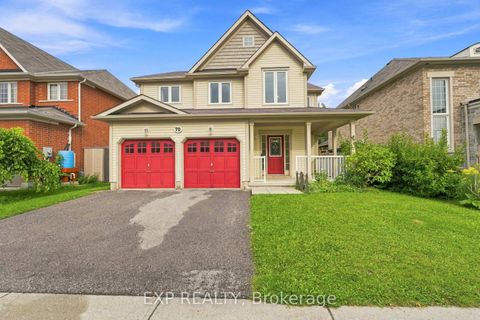Photo 0 at 70 Thornlodge Drive, Keswick South, Georgina