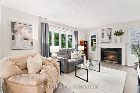 Photo 6 at 70 Thornlodge Drive, Keswick South, Georgina