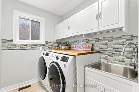 Photo 37 at 70 Thornlodge Drive, Keswick South, Georgina