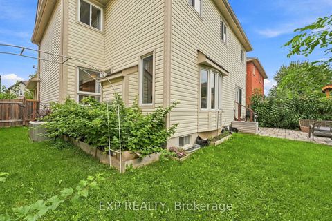 Photo 39 at 70 Thornlodge Drive, Keswick South, Georgina