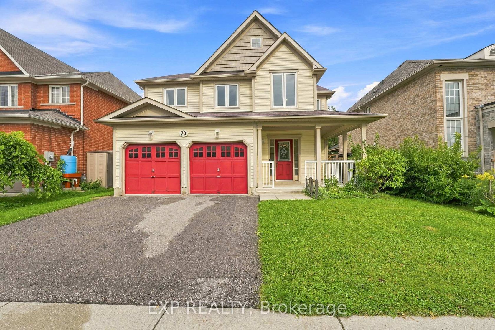70 Thornlodge Drive, Keswick South, Georgina photo number 2