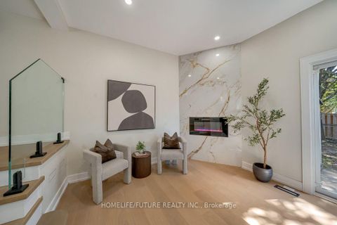 Photo 16 at 37 South Shields Avenue, Agincourt North, Toronto