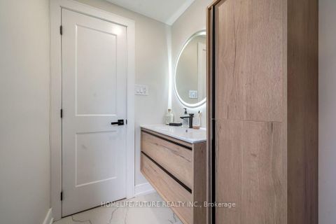 Photo 31 at 37 South Shields Avenue, Agincourt North, Toronto