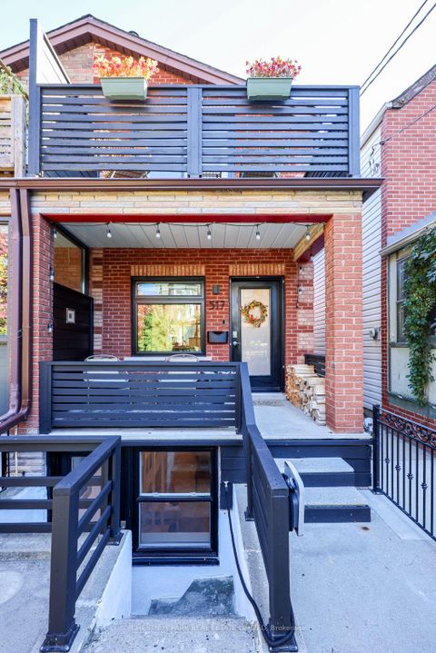Photo 2 at 517 Crawford Street, Little Italy, Toronto