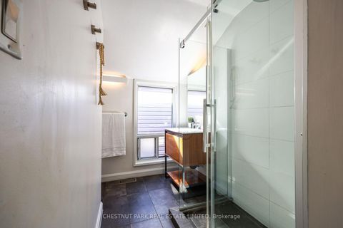 Photo 32 at 517 Crawford Street, Little Italy, Toronto