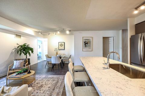 Photo 7 at 615 - 23 Lorraine Drive, Willowdale West, Toronto