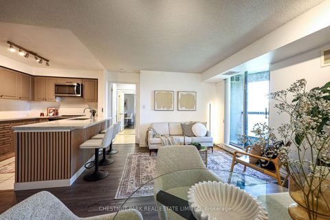 Photo 11 at 615 - 23 Lorraine Drive, Willowdale West, Toronto