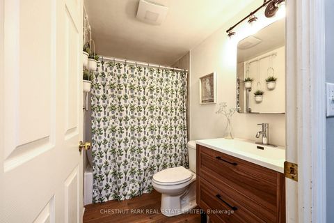 Photo 18 at 615 - 23 Lorraine Drive, Willowdale West, Toronto