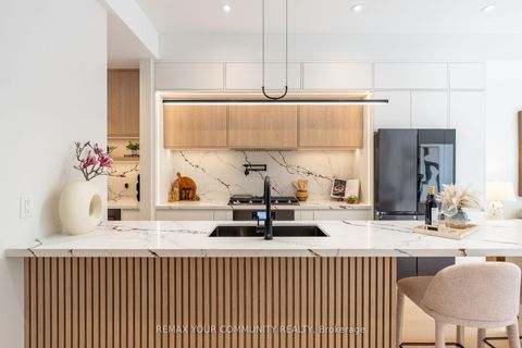 Photo 10 at 281 Queensdale Avenue, East York, Toronto