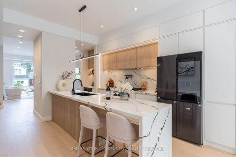 Photo 12 at 281 Queensdale Avenue, East York, Toronto