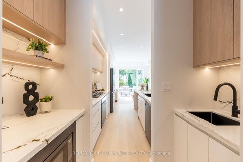 Photo 14 at 281 Queensdale Avenue, East York, Toronto