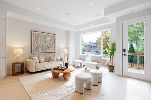 Photo 18 at 281 Queensdale Avenue, East York, Toronto