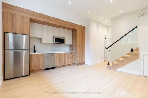 Photo 36 at 281 Queensdale Avenue, East York, Toronto