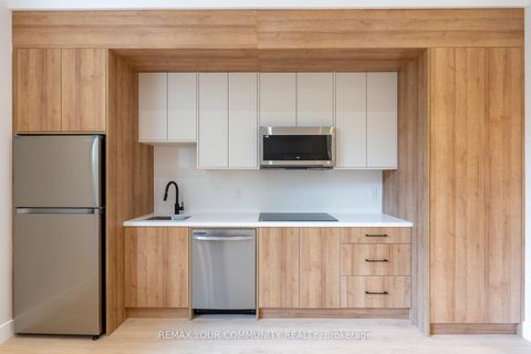 Photo 37 at 281 Queensdale Avenue, East York, Toronto