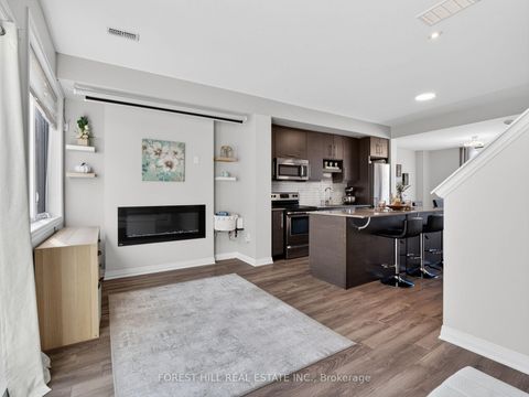 Photo 12 at 19 Stanley Greene Boulevard, CFB, Toronto